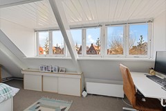 Nieuwe Zijds Burgwal 19-31.jpg