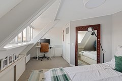 Nieuwe Zijds Burgwal 19-34.jpg