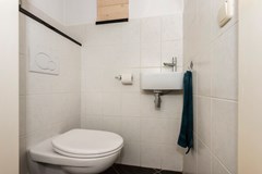 Toilet 01.jpg