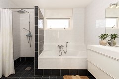 Badkamer 01.jpg