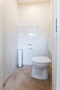 Toilet_01.jpg