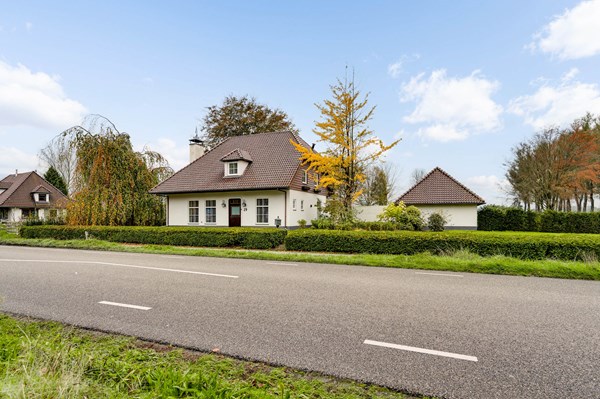 Te koop: Startprijs € 980.000,- k.k. (bieden vanaf)