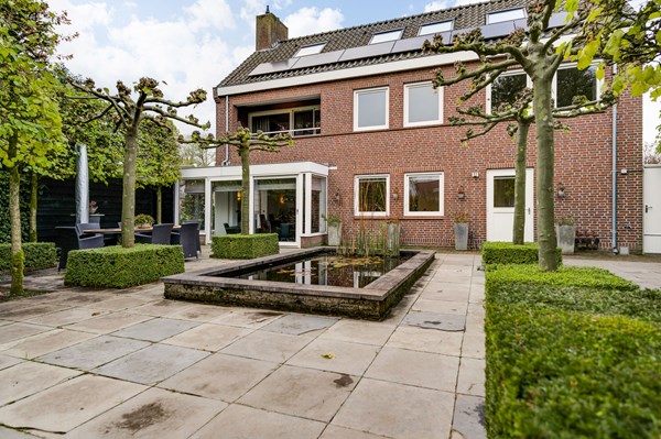 Te koop: Startprijs € 940.000,- k.k. (bieden vanaf)