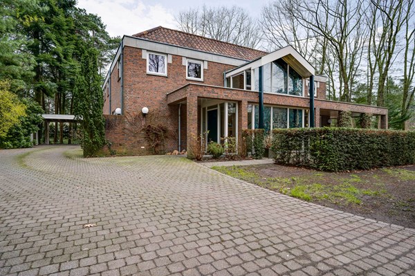 Te koop: Vraagprijs € 1.350.000,- k.k.