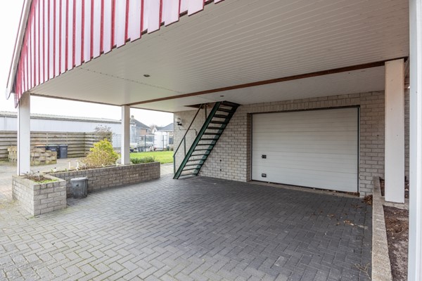 Medium property photo - Hoofdweg 183, 7676 AD Westerhaar-Vriezenveensewijk