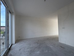 08466982_18.jpg
