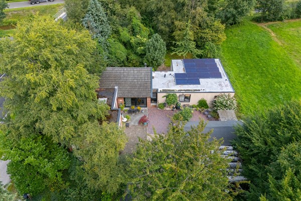 Medium property photo - Hoofdweg 2, 7676 AE Westerhaar-Vriezenveensewijk
