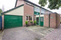 08768032_3.jpg