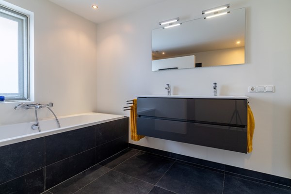 Medium property photo - Platanenplein 10, 7671 HJ Vriezenveen