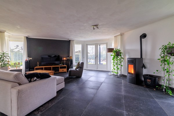 Medium property photo - Hoofdweg 159, 7676 AD Westerhaar-Vriezenveensewijk