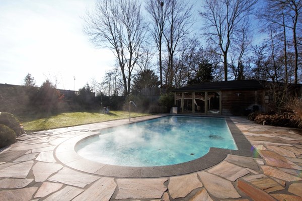 IMG_1256 (2) (Medium).jpg 20