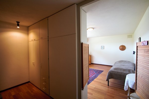 IMG_2538 (2) (Medium).jpg 22