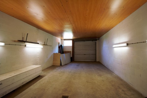 IMG_2551 (2) (Medium).jpg 36