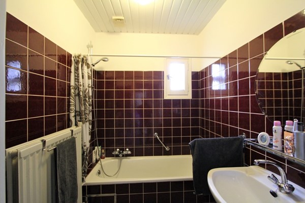 IMG_4362 (2) (Medium).JPG 12