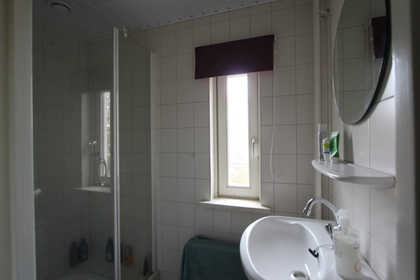 IMG_4645 (2) (Medium).JPG 10