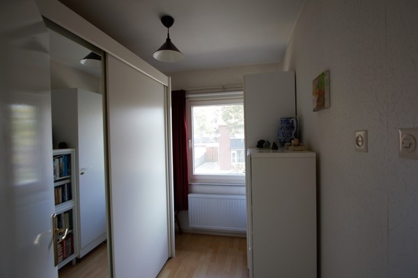 IMG_4277 (2) (Medium).jpg 10