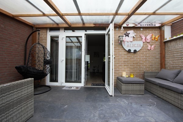 IMG_5703 (Medium).jpg 3