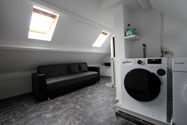 IMG_5674 (2) (Medium).JPG 13