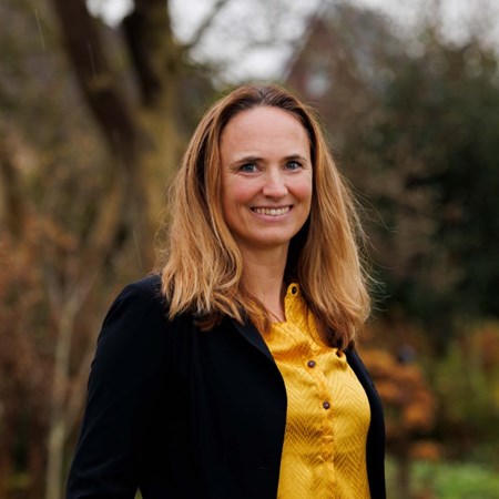 Mayke Blom-Commandeur