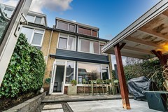 Sold: Burgemeester Doijerstraat 1, 2381 VT Zoeterwoude