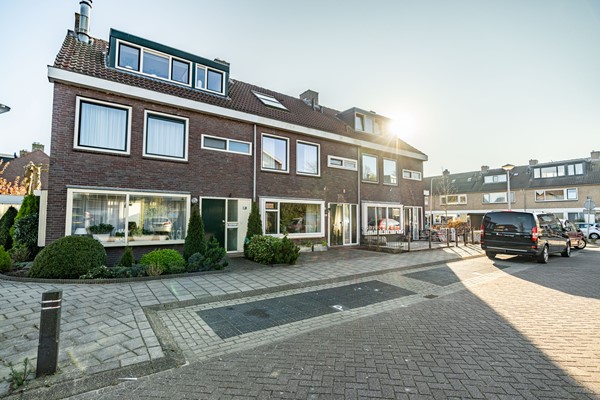 Medium property photo - Jan Albert de Gravenlaan 15, 2381 TA Zoeterwoude