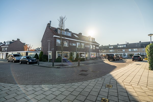 Medium property photo - Jan Albert de Gravenlaan 15, 2381 TA Zoeterwoude
