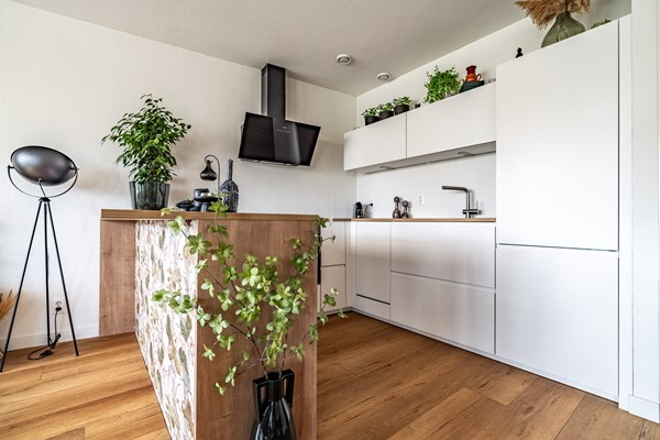 Medium property photo - Ommedijk 105, 2353 GN Leiderdorp