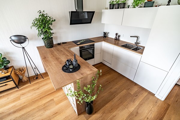 Medium property photo - Ommedijk 105, 2353 GN Leiderdorp