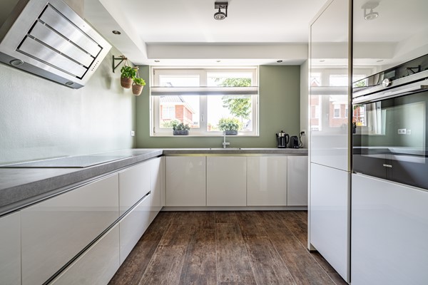 Medium property photo - Stadhouderslaan 76, 2382 BV Zoeterwoude