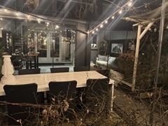 serre en woonkamer vanuit tuin.jpg