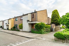 Carry van Bruggenweg 1, 2331HB Leiden