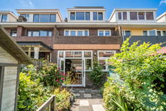 Te koop: Valeriusstraat 108, 3131TM Vlaardingen