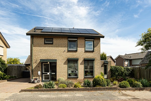 Medium property photo - Lijsterbesstraat 2, 6562 EE Groesbeek
