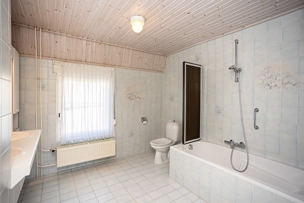 Foto - Te koop: Ambachtsweg 1, 6562 AZ Groesbeek