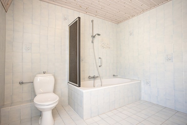 Foto - Te koop: Ambachtsweg 1, 6562 AZ Groesbeek