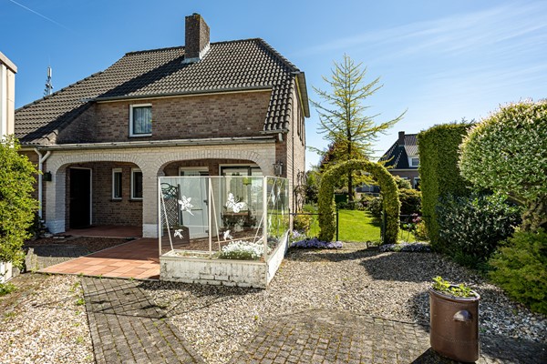 Foto - Te koop: Ambachtsweg 1, 6562 AZ Groesbeek