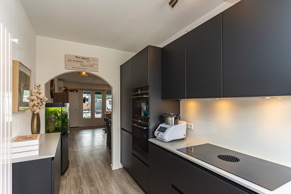 Foto - Onder bod: Helfrichstraat 8, 6562 WV Groesbeek