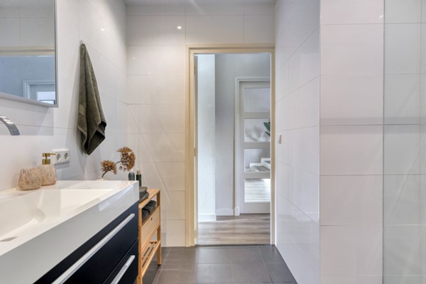 Medium property photo - Bredalaan 57A, 5652 JB Eindhoven