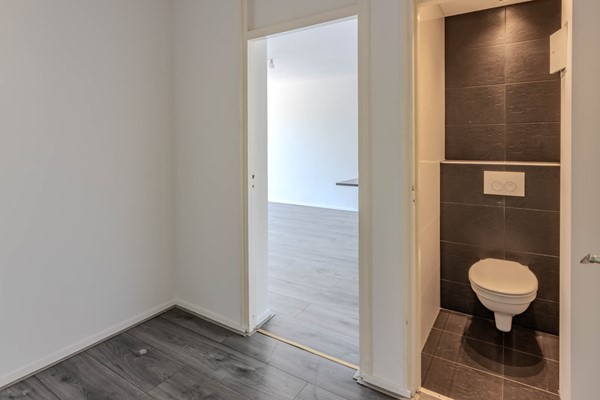 Medium property photo - Plotinusstraat 70, 3076 NS Rotterdam