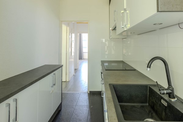 Medium property photo - Plotinusstraat 70, 3076 NS Rotterdam