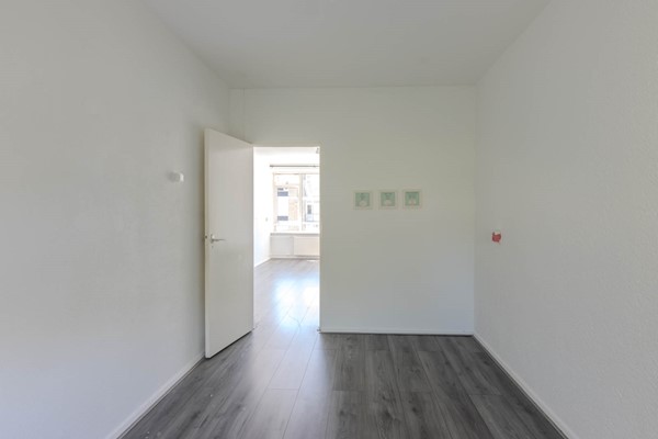 Medium property photo - Plotinusstraat 70, 3076 NS Rotterdam