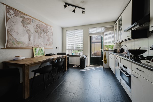 Medium property photo - Vlinderveen 528, 3205 EN Spijkenisse