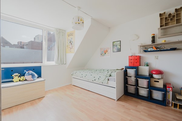 Medium property photo - Vlinderveen 528, 3205 EN Spijkenisse