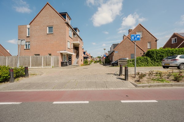Medium property photo - Vlinderveen 528, 3205 EN Spijkenisse