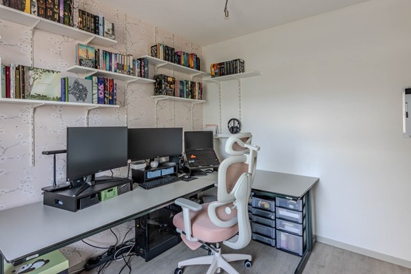 Medium property photo - Donaulaan 8, 3207 CA Spijkenisse