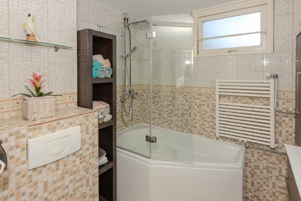 Medium property photo - Donaulaan 8, 3207 CA Spijkenisse