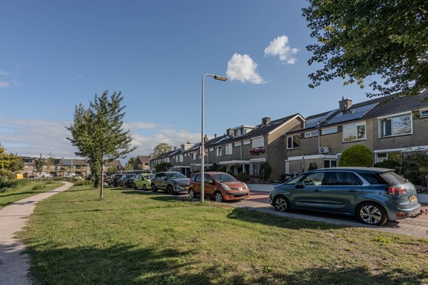 Medium property photo - Beverveen 494, 3205 AN Spijkenisse