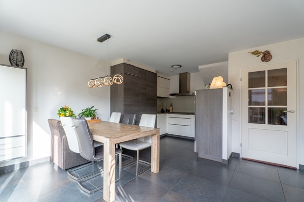 Medium property photo - Tamarstraat 14, 3207 AM Spijkenisse