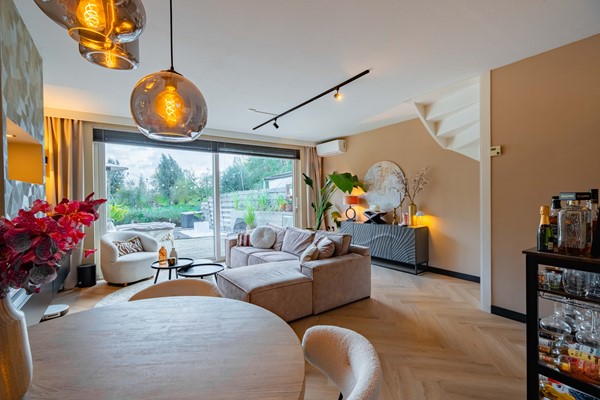 Medium property photo - Karperveen 325, 3205 HC Spijkenisse