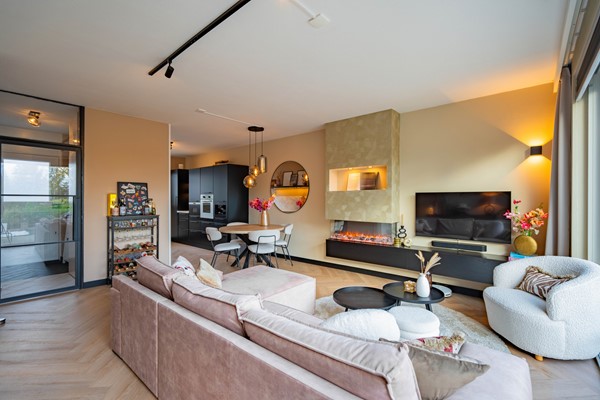 Medium property photo - Karperveen 325, 3205 HC Spijkenisse